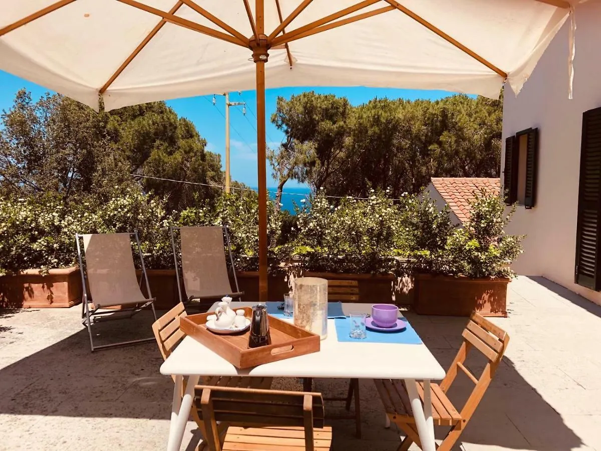 Villino I Sugheri Villa Marciana Marina